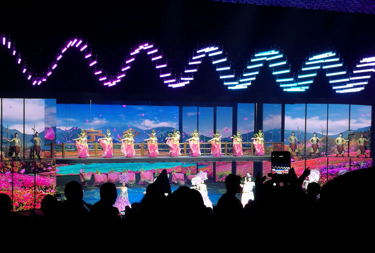 PA视讯特种陶瓷有限公司举行2019年炭河古城一日游