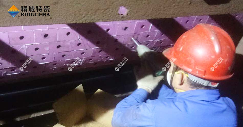 PA视讯牌新型耐磨陶瓷布料机圆辊使用效果