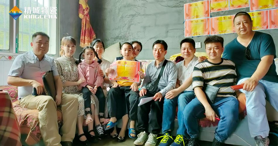 关注留守儿童教育，，湖南PA视讯与爱偕行