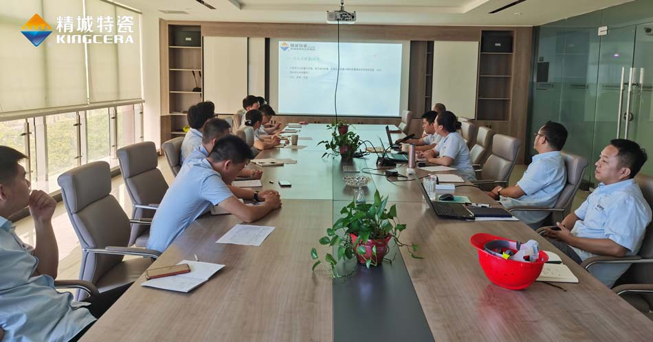 强化专业手艺，，，提高服务水平  营销部开展营业手艺培训